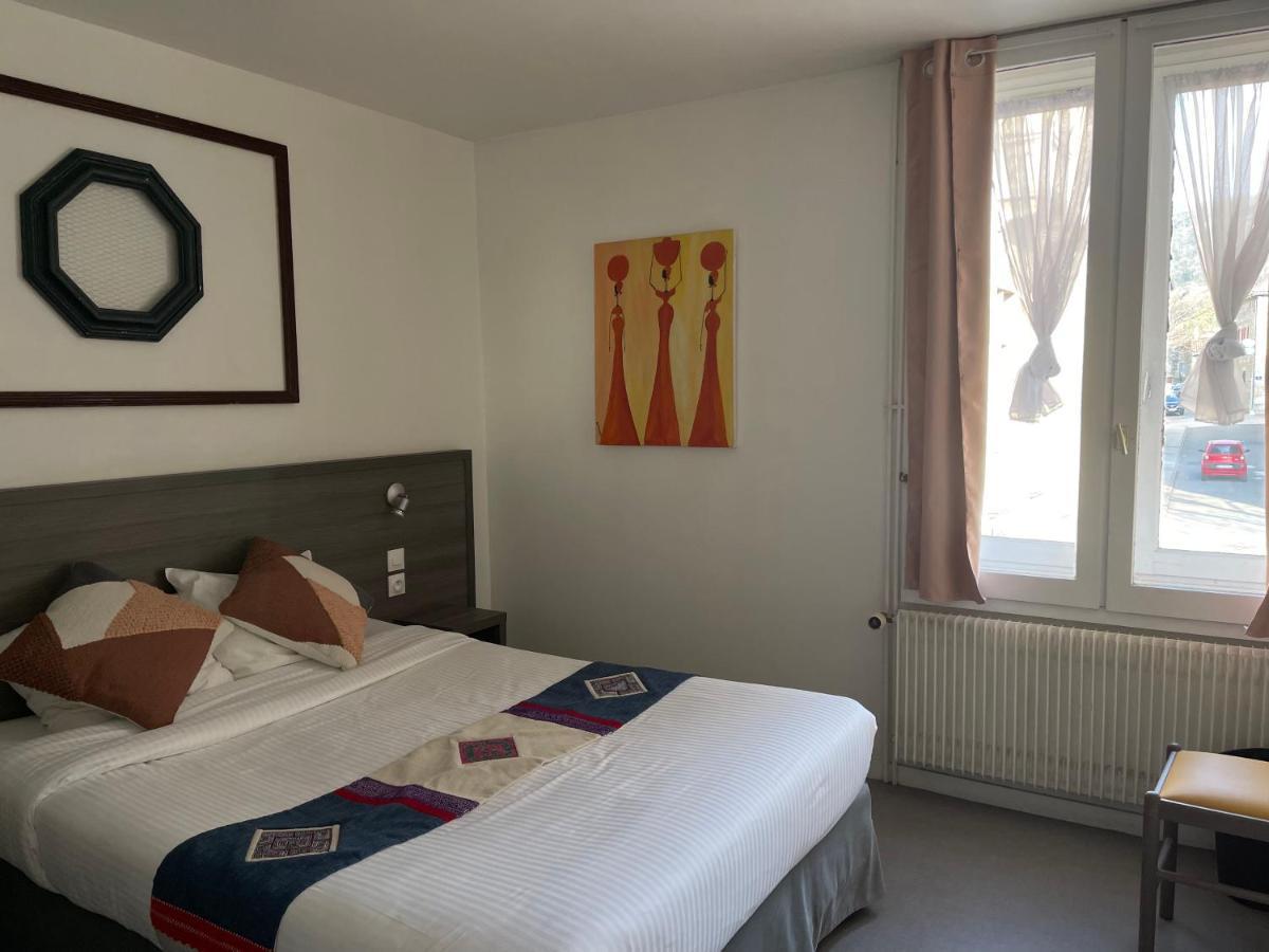 Logis Hotel Restaurant & Pizzeria Vuillot Cuiseaux 외부 사진