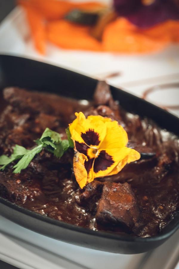 Logis Hotel Restaurant & Pizzeria Vuillot Cuiseaux 외부 사진
